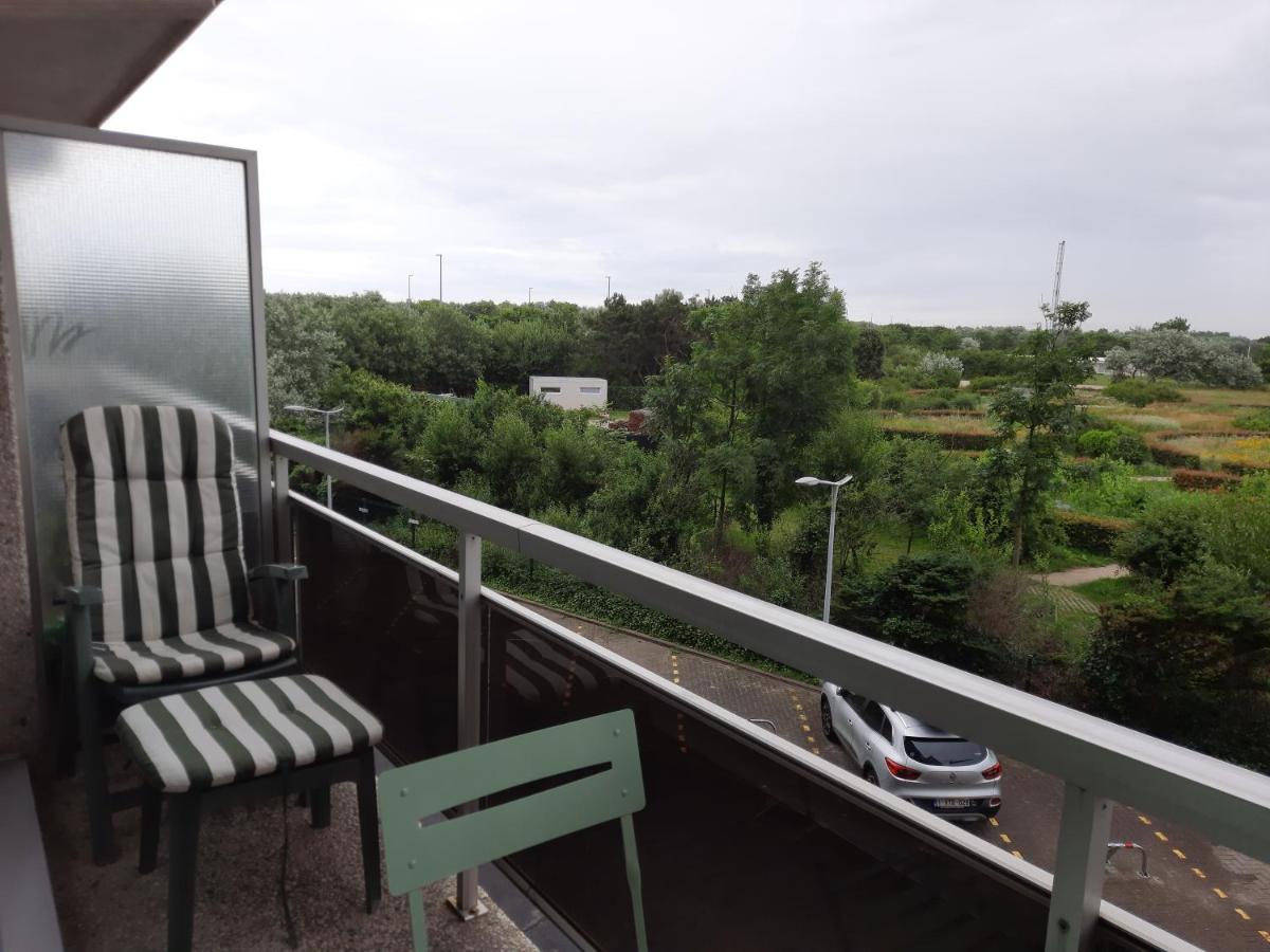 Apartamento Residentie Astrid Met Private Parking Bredene
