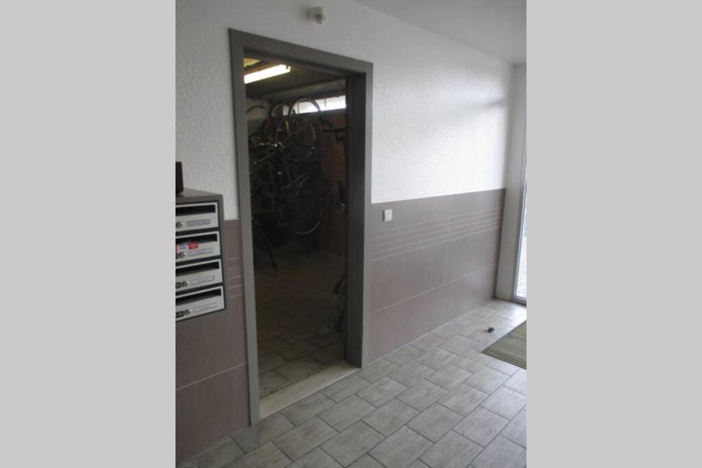 Residentie Astrid Met Private Parking Apartamento *